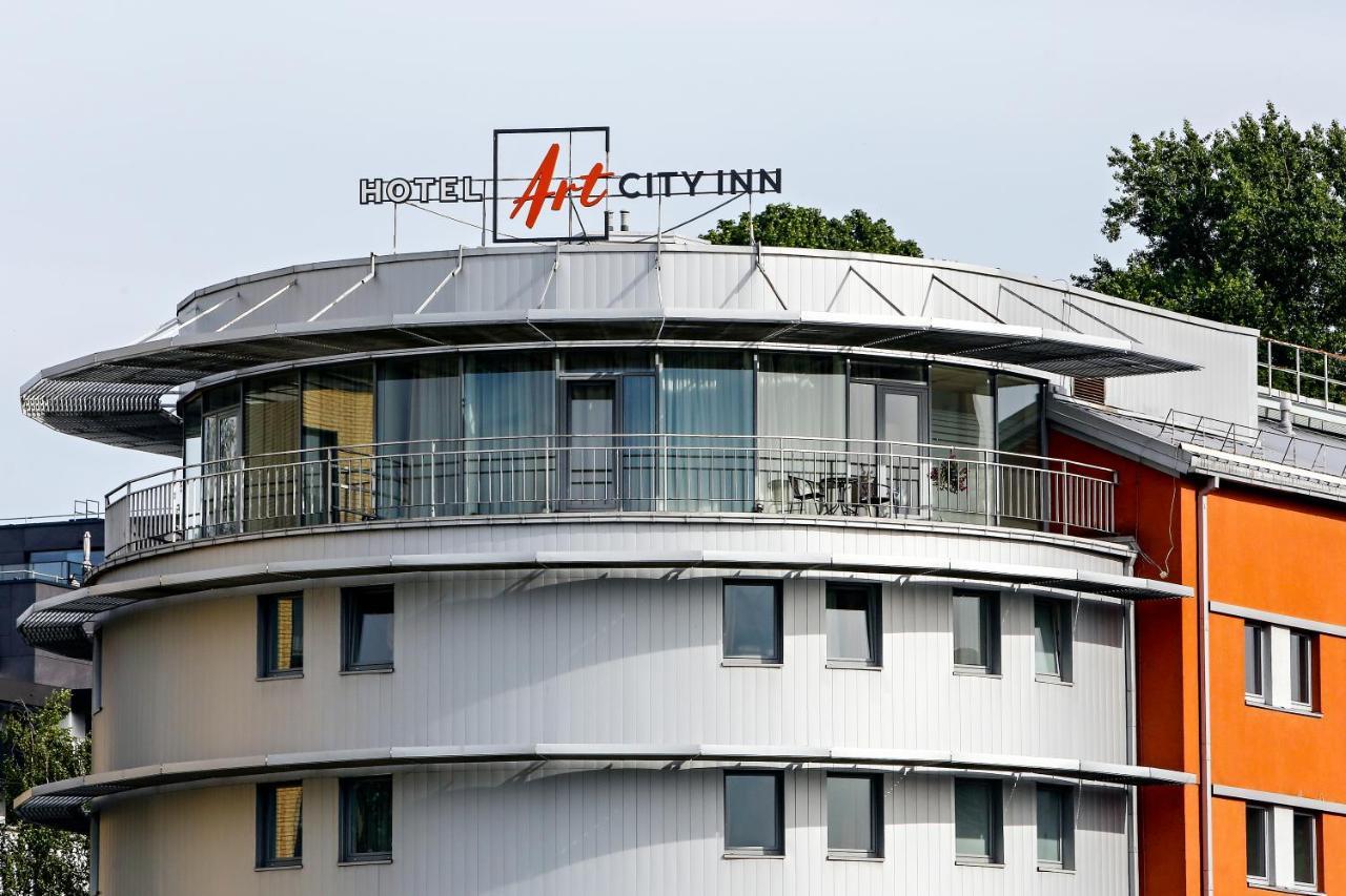 Art City Inn Вильнюс Экстерьер фото